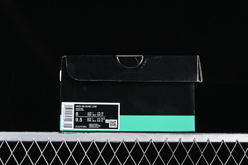 All Categories Nk SB Dunk Series Nk SB Dunk Low Low-top sneakers J version Concepts x Nk Dunk Low Orange Lobster SB smashed backboard fashion casual sneakers 313170-661